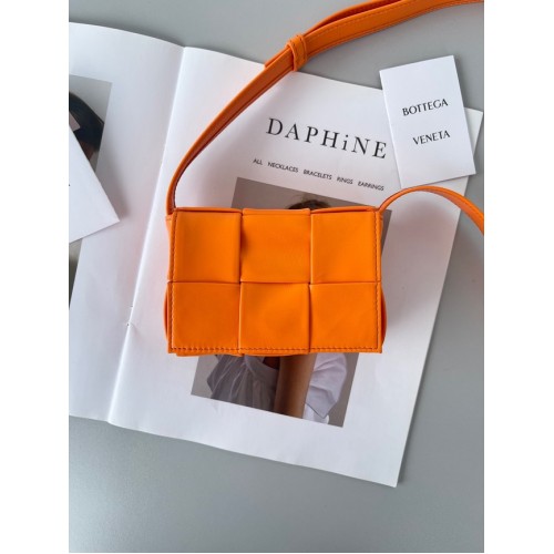 Bottega Veneta Candy Cassette 666688 pomarańczowy