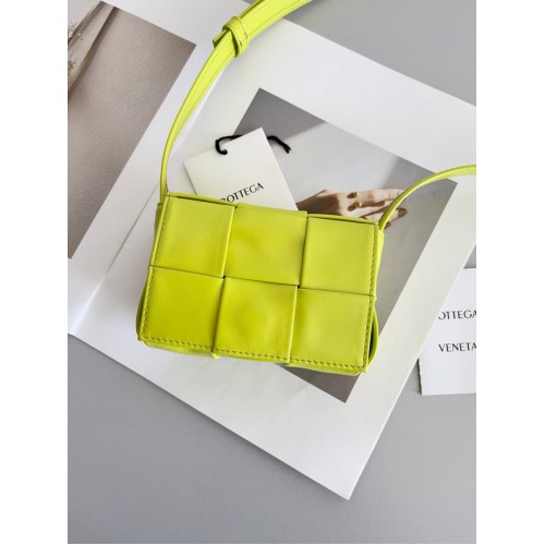 Bottega Veneta Candy Cassette A666688 lemon