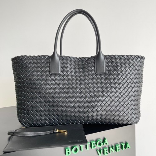 Bottega Veneta Duża skórzana torba na ramię Intreccio 608811 Czarna