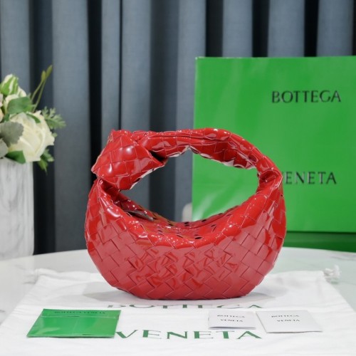 Torebka Bottega Veneta Mini z plecionej lakierowanej skóry z uchwytem u góry JODIE 651876V czerwona