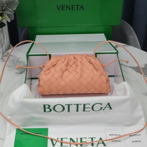 Bottega Veneta MINI POUCH 585852 różowy