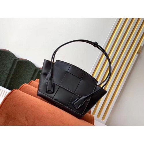 Bottega Veneta Original Weave Leather Arco Top Handle Bag 70013 Black
