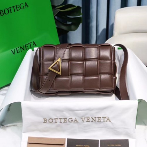 Bottega Veneta WYŚCIÓŁKA TOREBKA 591970 FONDANT
