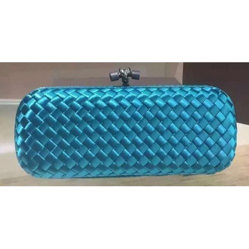 Kopertówka Bottega Veneta STRETCH Knot Sheepskin Leather Clutch BV8651 SkyBlue
