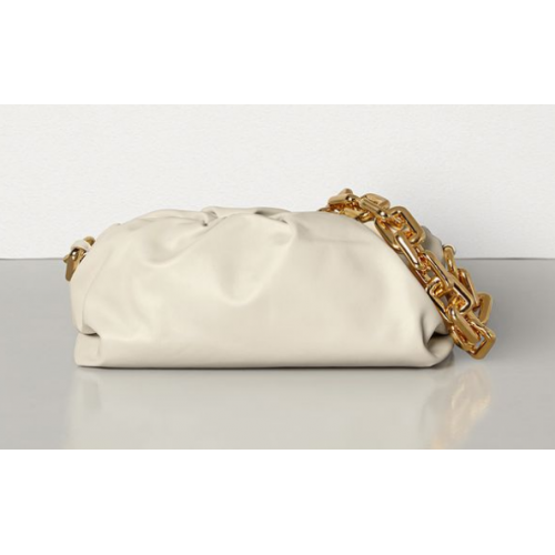 Bottega Veneta THE CHAIN POUCH 620230 Plaster