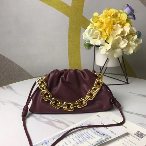 Bottega Veneta MINI TOREBKA NA ŁAŃCUSZKU 620229 Burgundy