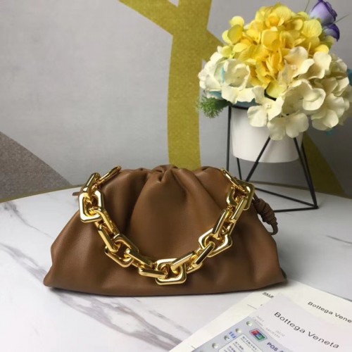 Bottega Veneta MINI TOREBKA NA ŁAŃCUSZKU 620229 brązowa