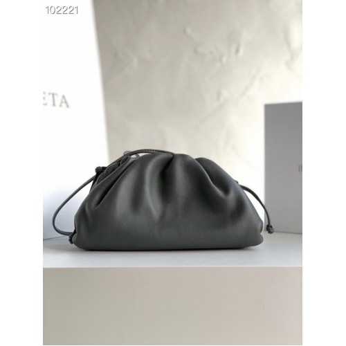 Bottega Veneta THE MINI POUCH 585852 ciemnoszary