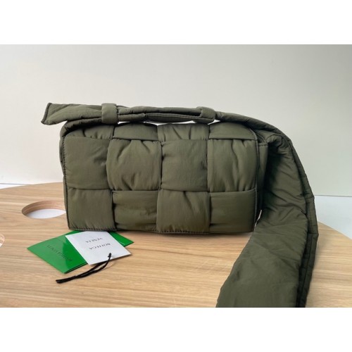 Torba na ramię Bottega Veneta Nylon 591977 Khaki