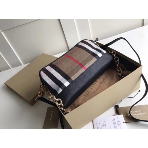 Torba na ramię Burberry ze skóry cielęcej 41711 w kolorze czarnym