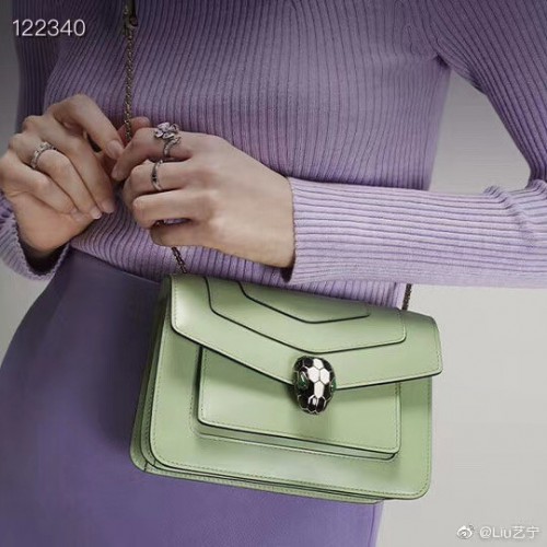 Bvlgari Serpenti Forever skórzana mała torebka typu crossbody 29286 zielona
