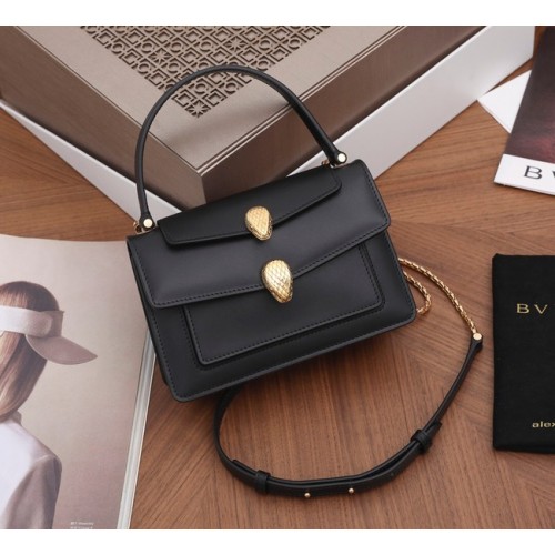 Bvlgari Serpenti Forever skórzana mała torebka typu crossbody B21076 czarna