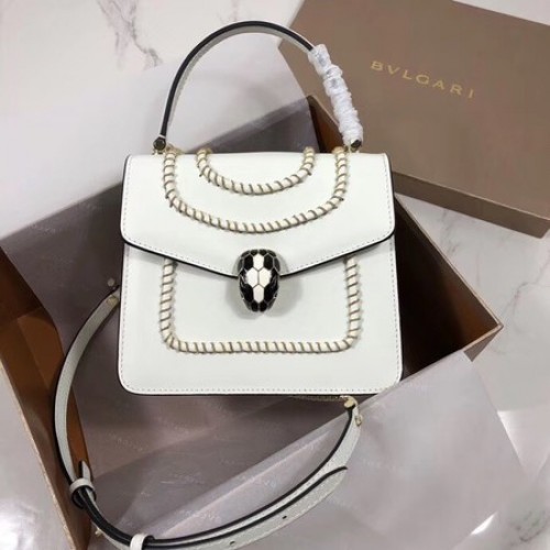 Bvlgari Serpenti Forever skórzana mała torebka typu crossbody B286999 biała