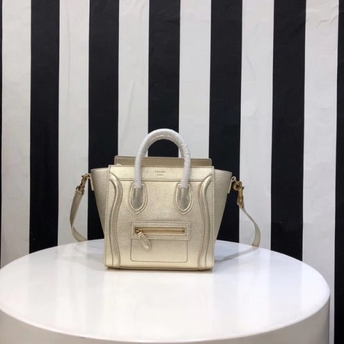 TORBA BAGAŻOWA CELINE NANO Z LAMINOWANEJ SKÓRY JAGNIĘCEJ 189244-25 ZŁOTO