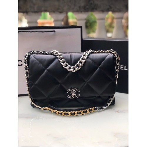 Torebka CHANEL Lambskin 19 Flap Bag AS1162 czarna