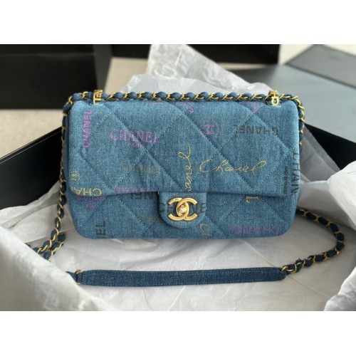 CHANEL Denim z nadrukiem w kolorze złotym, metal AS3134, niebieski