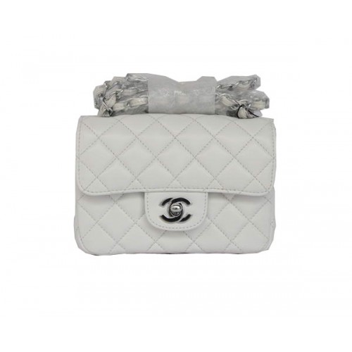 Tania torebka Chanel Classic mini Flap Bag 1115 z białej owczej skóry ze srebrnymi okuciami