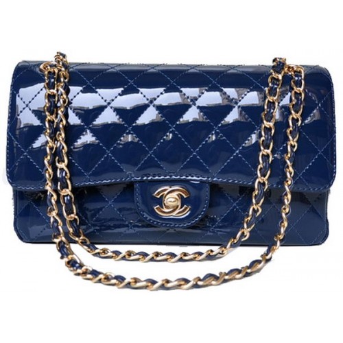 Torebka Chanel 2.55 Series Flap Bag w kolorze niebieskim, lakierowana skóra A1112, złota