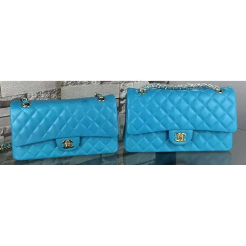 Torebka Chanel 2.55 Series Flap Bag ze skóry jagnięcej A5024 w kolorze niebieskim