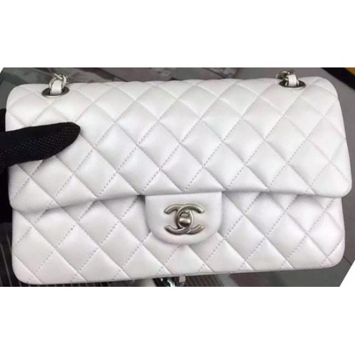 Torebka Chanel z klapką z serii 2.55 OffWhite z owczej skóry A06375 w kolorze srebrnym