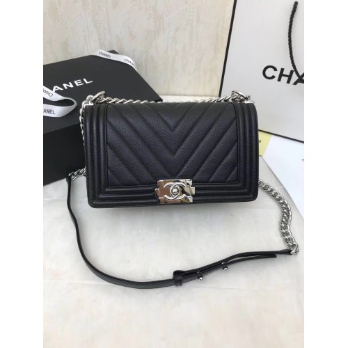 Torebka na ramię Chanel Boy Flap Caviar Original V Leather w kolorze czarnym A67086 w kolorze srebrnym