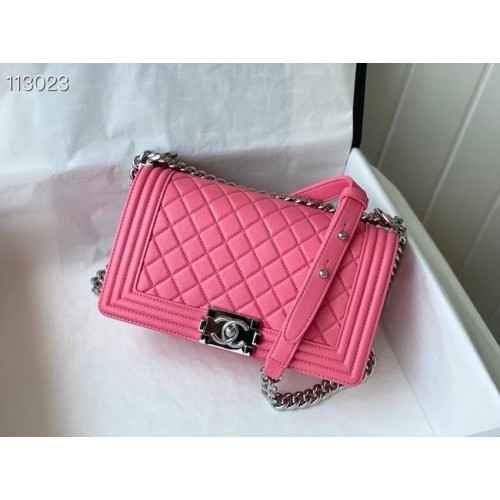 Torebka na ramię Chanel Boy Flap Original Caviar Leather A67086 w kolorze różowym