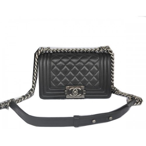 Torebka na ramię Chanel Boy Flap, czarna, oryginalna skóra jagnięca CHA67085, srebrna