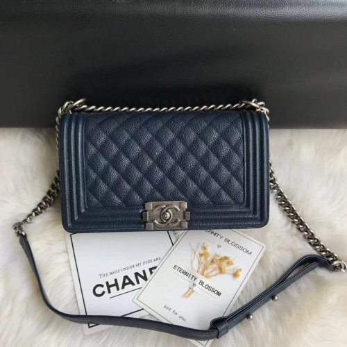 Torebka na ramię Chanel Boy Flap, oryginalna skóra cielęca A67086 RoyalBlue