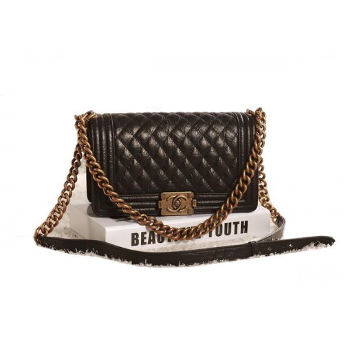 Torebka na ramię Chanel Boy z klapką w kolorze czarnym, oryginalna, szkliwiona, spękana, A67086, złota