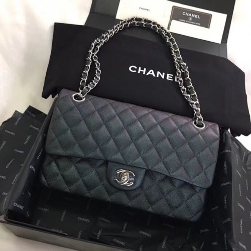 Chanel Calfskit w kolorze srebrnym Metal A01112 czarny