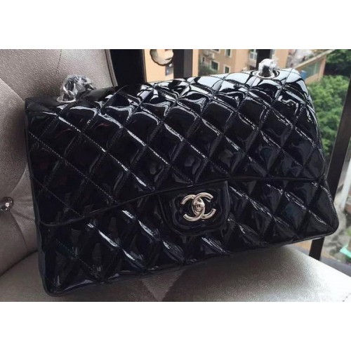 Torebka Chanel Classic Flap Bag z czarnej, oryginalnej lakierowanej skóry A1113 w kolorze srebrnym
