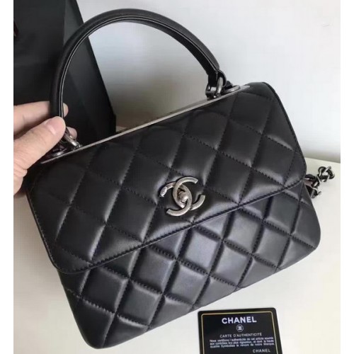Torebka Chanel Classic Top Flap Bag w kolorze czarnym, oryginalna skóra owcza A92236, srebrna