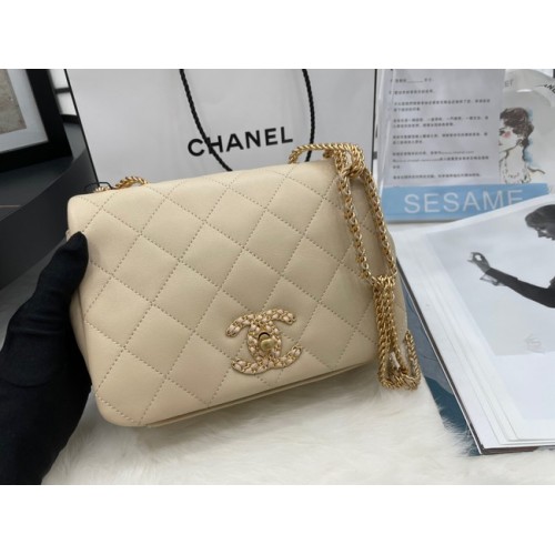 Torebka na ramię Chanel Flap Lambskin AS2975 kremowa