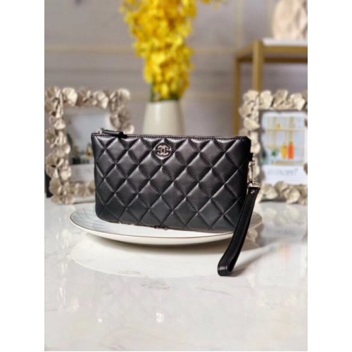 Torebka kopertówka Chanel Lambskin w kolorze srebrnym, metalowa, A010, czarna