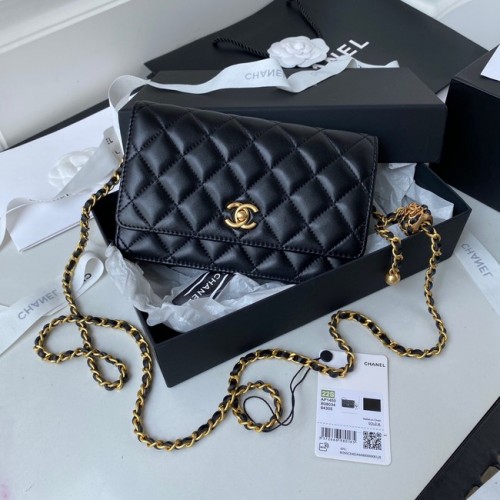 Torebka na ramię Chanel Lambskin Flap AP1450 czarna