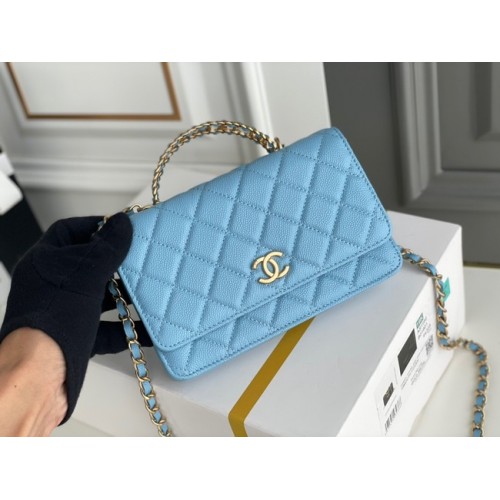Torebka Chanel MINI FLAP BAG z łańcuszkiem Metal w kolorze złotym 22SS, błękit nieba