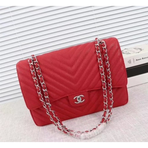 Torebka Chanel Maxi Quilted Classic Flap Bag w kolorze czerwonym Chevron Cannage Pattern A58601 Silver