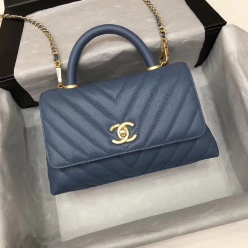 Torebka Chanel Small Flap Bag z uchwytem u góry A92990 ciemnoniebieska