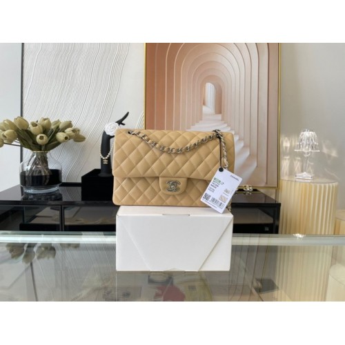 Klasyczna torebka Chanel skóra jagnięca i srebrny metal 01112 morela