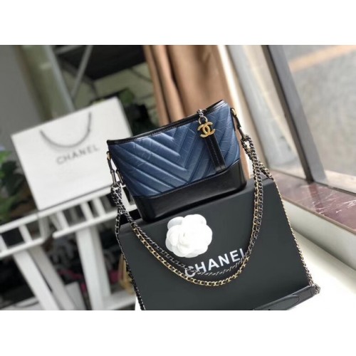 Torebka typu hobo Chanel Gabrielle A91810 niebiesko-czarna