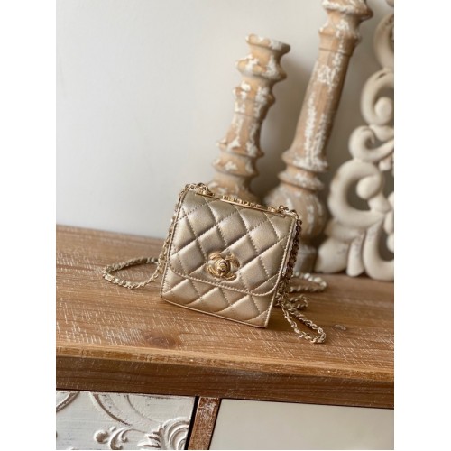 Torebka Chanel mini na ramię z jagnięcej skóry w kolorze złotym, metalowa, 88631, złota