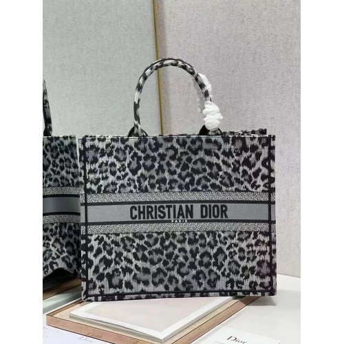 DIOR BOOK TOTE Haft M1297ZR-20 Czarny wzór panterki