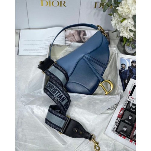DIOR SADDLE BAG Gradientowa skóra cielęca M0446C niebieska z paskiem na ramię
