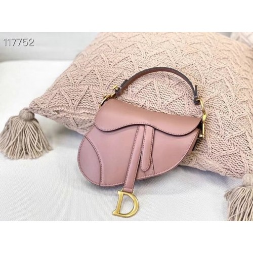 DIOR MAŁA TOREBKA SIODŁOWA Skóra cielęca M0445CW różowa