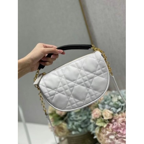 Torba na ramię DIOR Cannage Lambskin C0617 biała