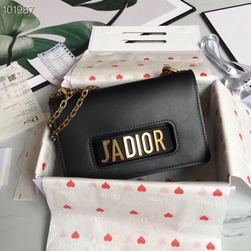 Torebka Dior Jadior Flap Bag z łańcuszkiem, skóra cielęca M9000C, czarna