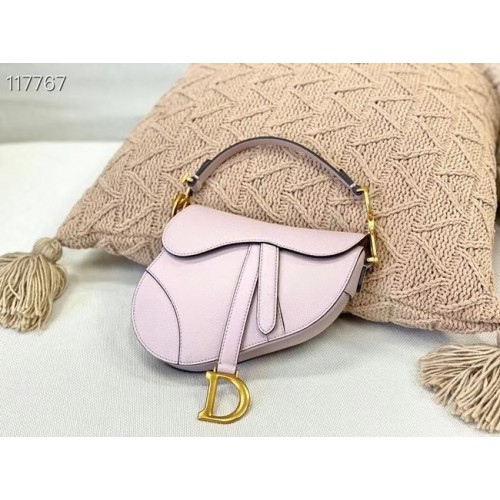 Dior SMALL SADDLE-TAS VAN KALFSLEEER M0445CW LIGHT PINK