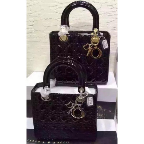Torebka Dior Small Lady Dior ze skóry lakierowanej CD5502 w kolorze czarnym