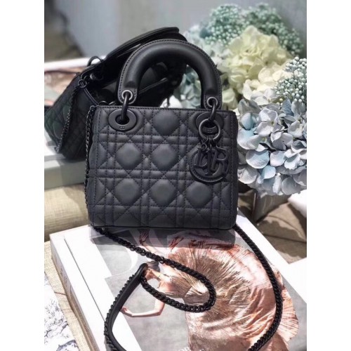 Dior ULTRAMATTE LADY DIOR-TAS M0505O black