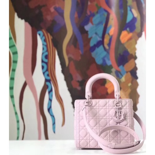 Dior ULTRAMATTE LADY DIOR-TAS M0565S Lavender